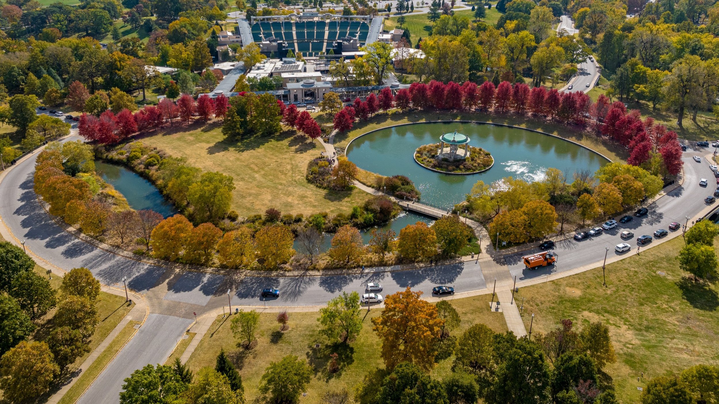 Your 2023 Seasonal Guide to Fall in Forest Park — Forest Park Forever